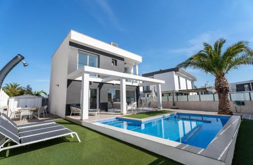 Puerto Marino Villa | Luxury Casa Bos Palm Tree - Villa with Jacuzzi and Pool