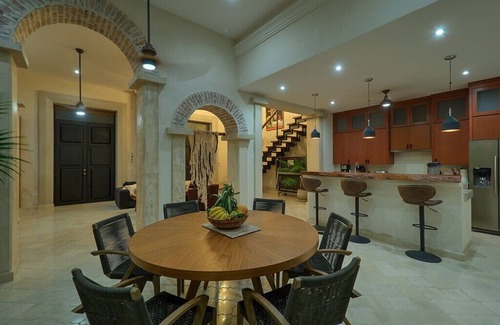Barrio de Santiago Casa | Luxury Casa Lourdes in Merida, Centro