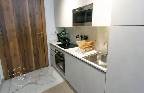 Labadi Casa | Luxury Cases -Apt28