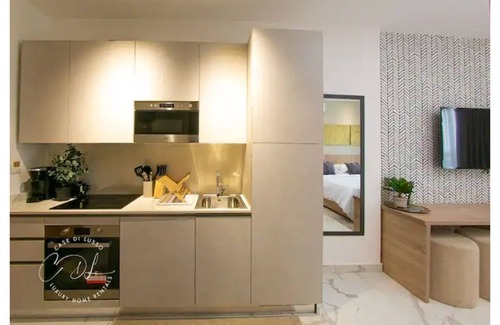Labadi Casa | Luxury Cases -Apt28