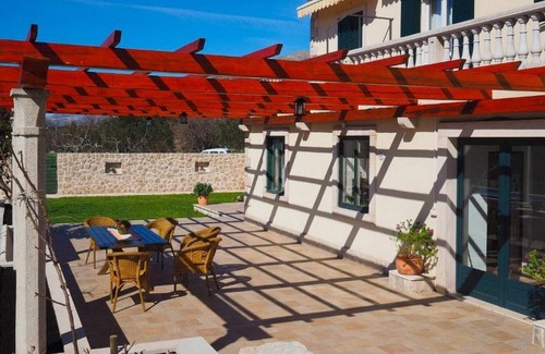 Mocici Villa | Villa de lujo en Cavtat | Villa Antonija | 4 Dormitorios | Piscina Privada | Configuración rural