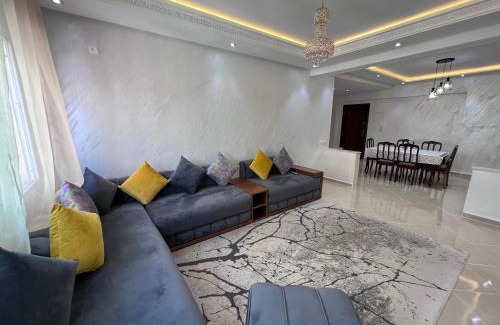 Kenitra Apartamento | Luxury Center Town Apartment