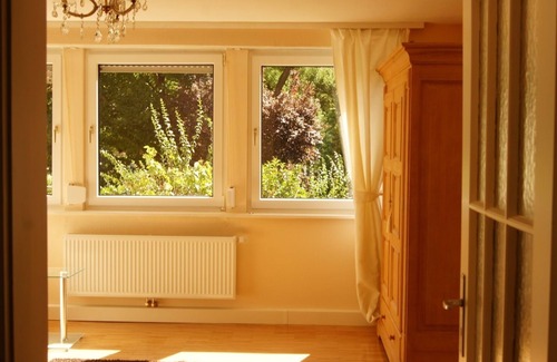 Stuhlinger-Eschholz Apartamento | Lujo, céntrico, tranquilo 107qm-apartamento