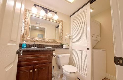 University City Apartamento | -Luxury central, spa and pool LJ condo