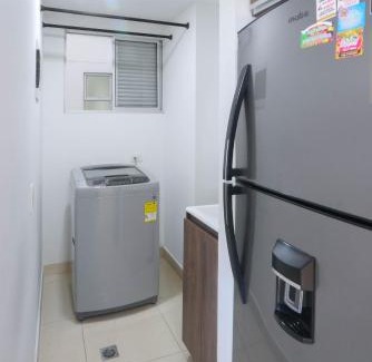 La America Apartamento | Luxury cerca laureles- Torre Ginebra