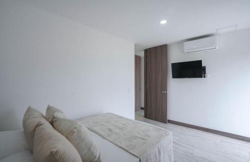 La America Apartamento | Luxury cerca laureles- Torre Ginebra