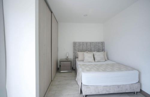La America Apartamento | Luxury cerca laureles- Torre Ginebra