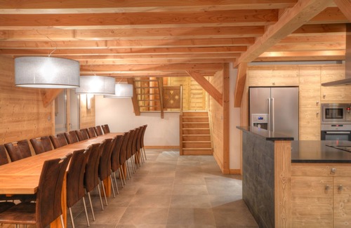 Les Carroz-d'Araches Chalet De Esquí | Chalet excepcional en el centro de Les Carroz, sauna, billar, 8 baños.