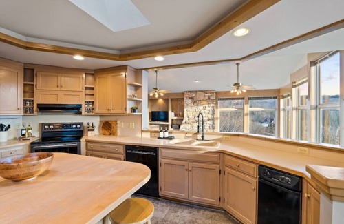 Basye Chalet De Esquí | Luxury Chalet in Bryce Resort / Pet Friendly