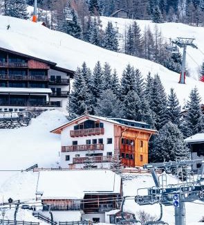 Corvara in Badia Chalet De Esquí | Luxury Chalet Liosa - Ski in Ski out - Amazing view