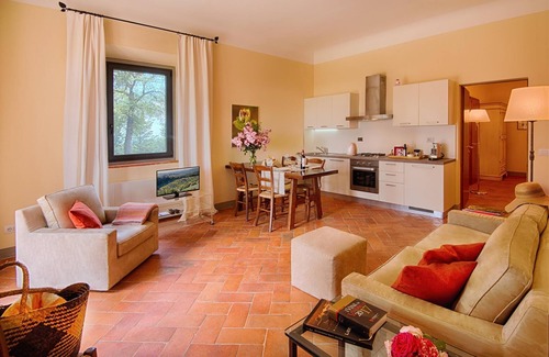 Panzano in Chianti Apartamento | Valletta two Bedrooms Olive