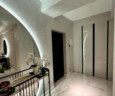 Riscani Apartamento | Luxury City-Centric Apartment for Booking