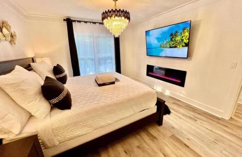 Gainesville Casa | Luxury City Loft in Gainesville D