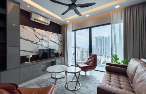 Taman Keramat Apartamento | Luxury Condo Datum Jelatek Near KLCC, Wifi Netflix