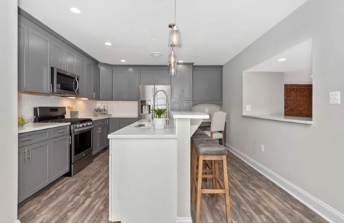 Downtown Casa | *Luxury Condo In Downtown Frederick*