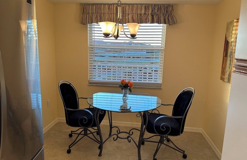 Tara Golf and Country Club Condominio | Luxury Condo in Private Country Club – Freshly Renovated