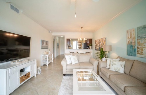 Lakewood Ranch Condominio | Luxury Condo in Upscale Lakewood National Golf Community Experience the Best