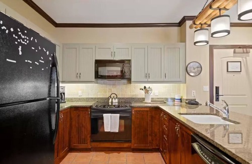 Stratton Mountain Condominio | LUXURY CONDO l 2 EN SUITES l FALL FOLIAGE l POOL & HOT TUB