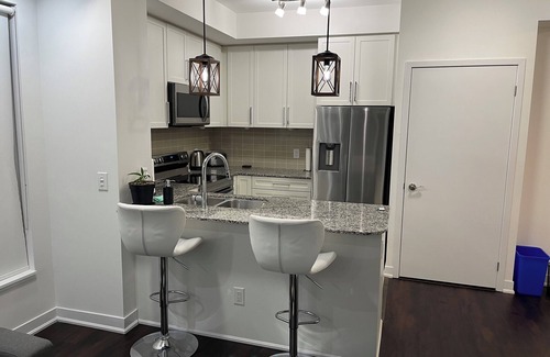 Mount Pleasant Condominio | Luxury Condo minutes from Airport and Casino with breath taking views