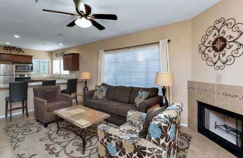 Central Scottsdale Condominio | Luxury Condo