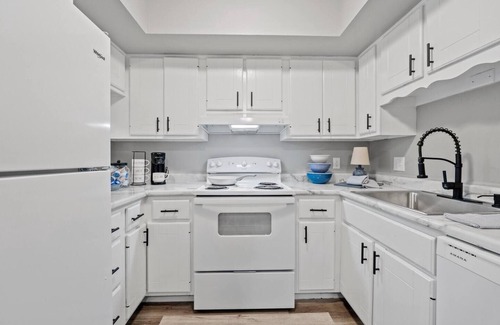 Saint Marys  Allen County Condominio | Luxury Condo w/Attached Garage