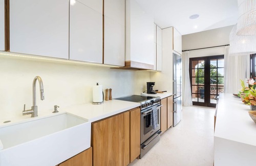 Las Catalinas Condominio | Luxury condo with a dipping pool on balcony, with ocean view - At Las Catalinas