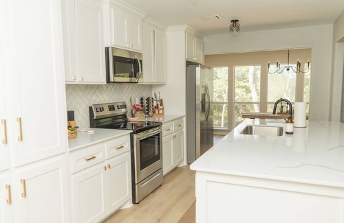 Sulphur Casa | Luxury Cottage in Sulphur, Okla- come visit this completely renovated property!