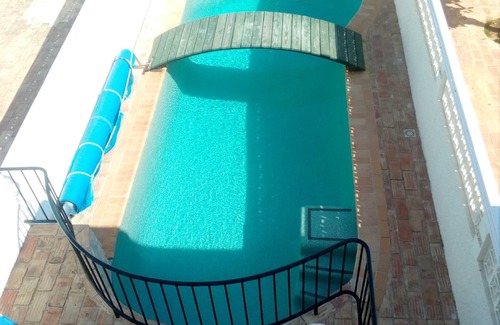 Praia da Luz Cabaña | Cabaña de lujo. Piscina privada. Nr Playa y Tiendas. Vistas al mar. Licencia no 3188 / AL
