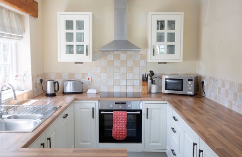 Bude Cabaña | Luxury Cottage With Indoor Swimming Pool In Stunning Rural Location Near Ocean