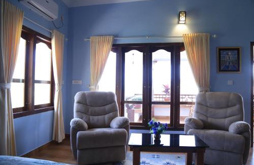 Anachal Casa | Luxury cottages with beautiful mountain view