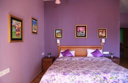 Anachal Casa | Luxury cottages with beautiful mountain view