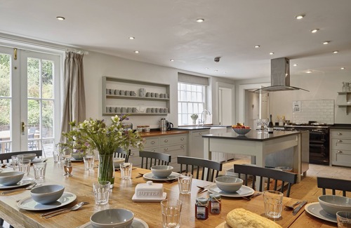 Wareham Casa | Luxury Country Manor House with private grounds and swimming pool