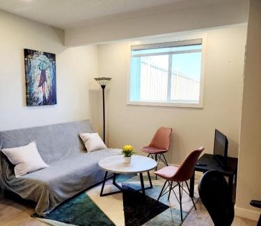 Leduc Apartamento | Luxury Cozy Basement Suite