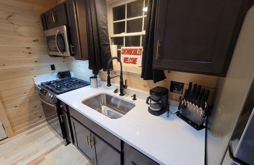 Jackman Cabina | Luxury custom built cabin in the Switzerland of Maine (Jackman)