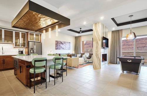 Moab Complejo | Luxury Desert Retreat a Thrill Seekers Dream!