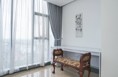 Pancoran Apartamento | Luxury Design 1BR L'Avenue Apartment near Pancoran