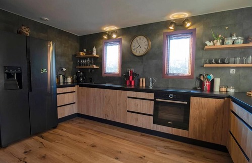Stara Lesna Chalet De Esquí | Luxury detached chalet 5 mins from the mountain resort