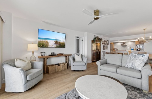 Ormond-by-the-Sea Condominio | Luxury direct oceanfront corner with a large private balcony, heated pool and garage
