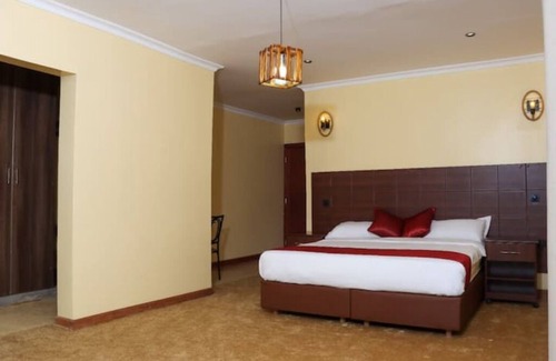 Ongata Rongai Cabina | Luxury Double Room in Karen Nairobi