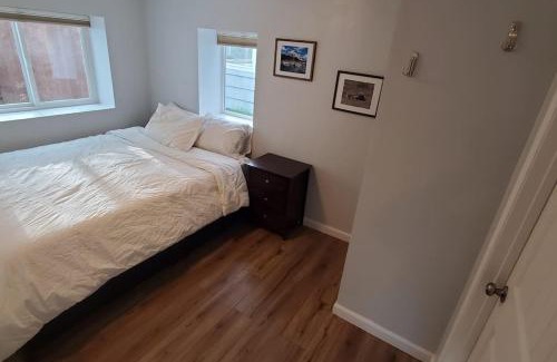 South Addition Casa | Luxury DT Cottage - Free Parking - Self Check-In