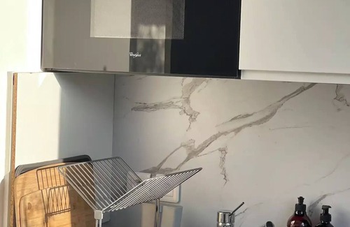 Boulogne-Billancourt Condominio | Luxury Eiffel View High Tech Modern 2BR & 2 patio