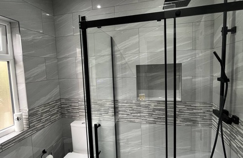 East Ham North Casa | Luxury Ensuite Room in London(Parking on Premises)