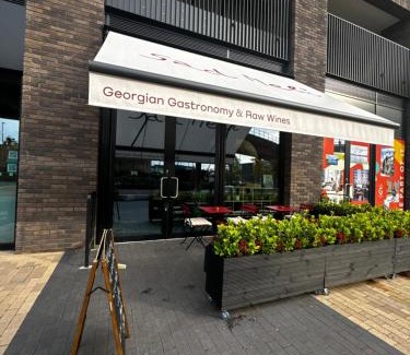 Newham Apartamento | Luxury Entire 1 Bed flat, Excel, City airport, Custom House