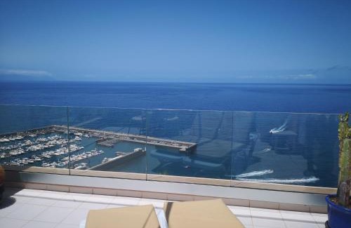 Los Gigantes Apartamento | Luxury Apt. with Stunning Sea View