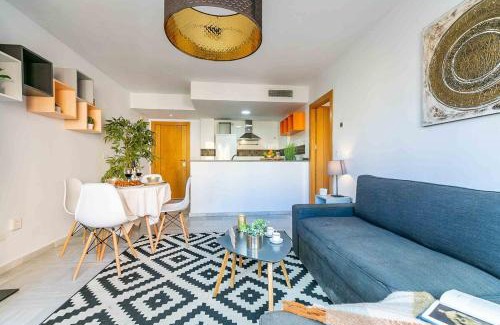 Bailen-Miraflores Apartamento | Luxury Executive Suite with prepaid Parking - Malaga Center