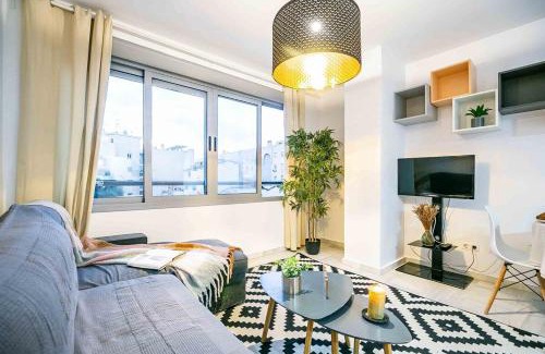 Bailen-Miraflores Apartamento | Luxury Executive Suite with prepaid Parking - Malaga Center