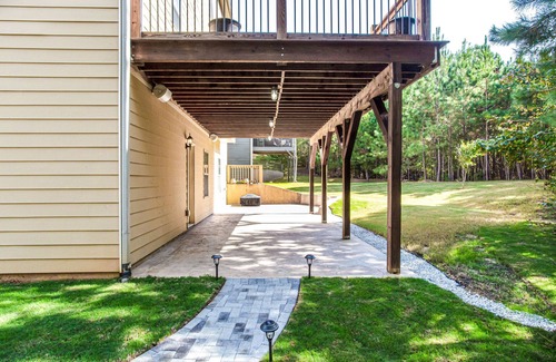 Cliftondale Apartamento | Luxury Fairburn Suite with Wooded View
