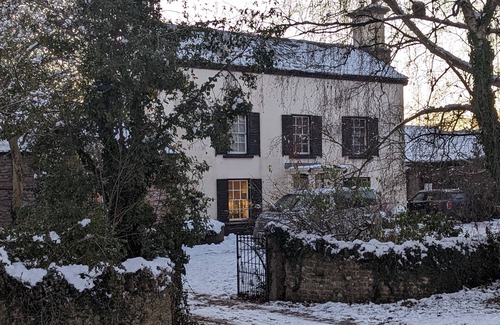 Lea Cabaña | Luxury fairytale cottage perfect for couples (and dogs)nn