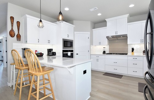 Felida Casa | Luxury Family friendly 5bd 3ba-Home Away from Home-Vancouver/w EV charger