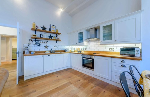 Painswick Cabaña | Luxury family friendly holiday cottage in the heart of the Cotswolds - Church Mews